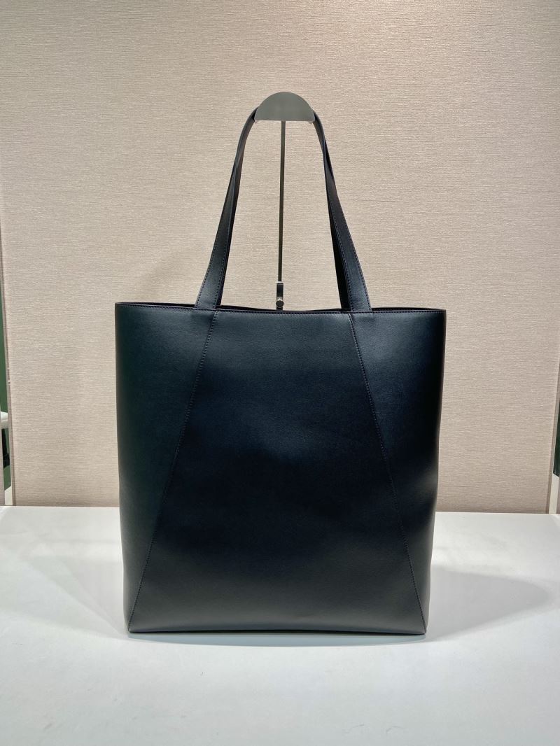 Pra*a tote bags